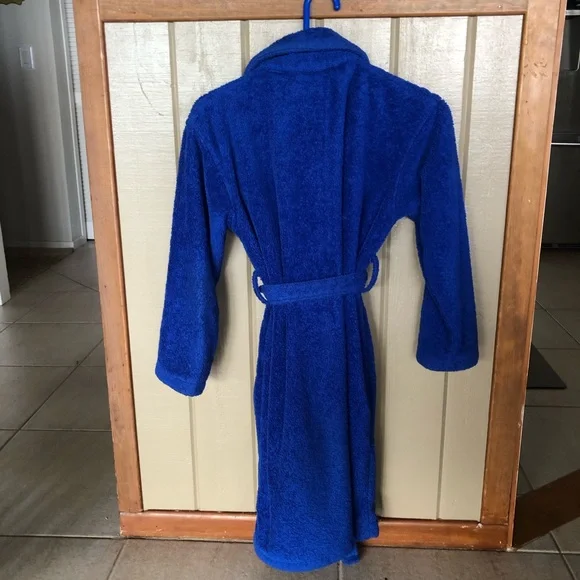 Boys Robe - Picture 2 of 4